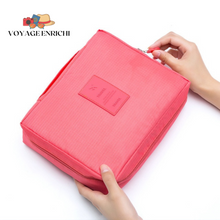 Charger l'image dans la galerie, Trousse "M" multifonction