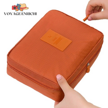 Charger l'image dans la galerie, Trousse "M" multifonction