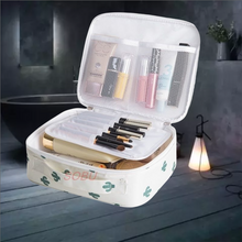 Charger l'image dans la galerie, Trousse "M" multifonction