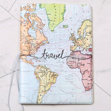 Charger l'image dans la galerie, Pochette passeport "carte du monde"