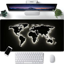Charger l'image dans la galerie, Tapis de Souris -Carte du Monde
