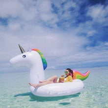 Charger l'image dans la galerie, Licorne Géante
